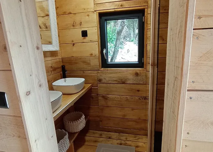 山林小屋 Les De Lutina *