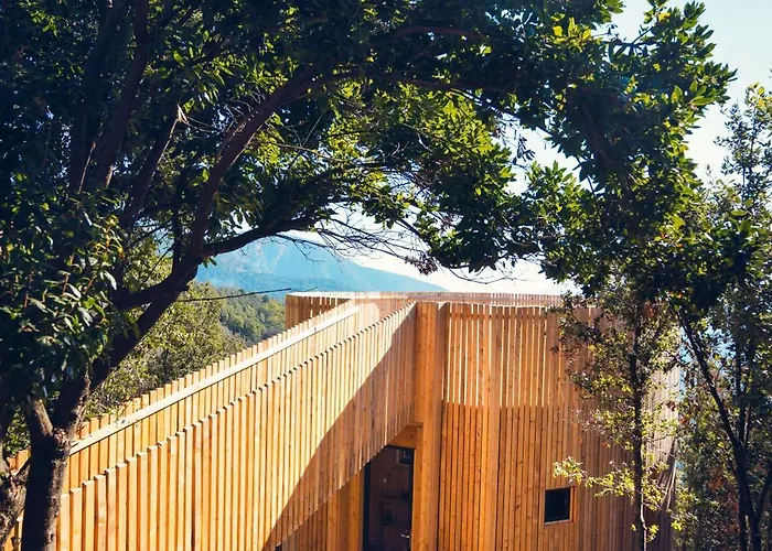 Les De Lutina Lodge Poggio-Marinaccio